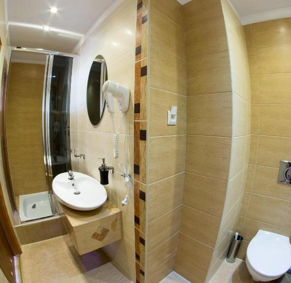 Aamiaismajoitus (B&B) Gościniec Pod Markizami