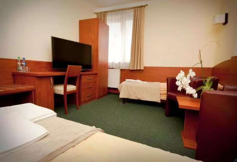 ベッドアンドブレックファースト Ik Amber