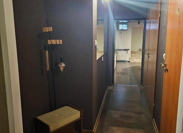 تختخواب و صبحانه Zacisze