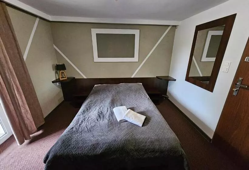 ベッドアンドブレックファースト Zacisze