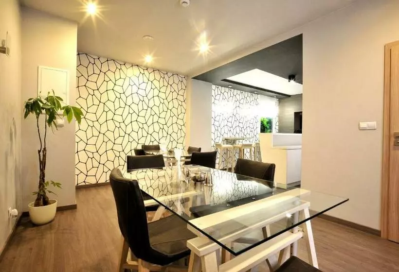 Hostel Promenada