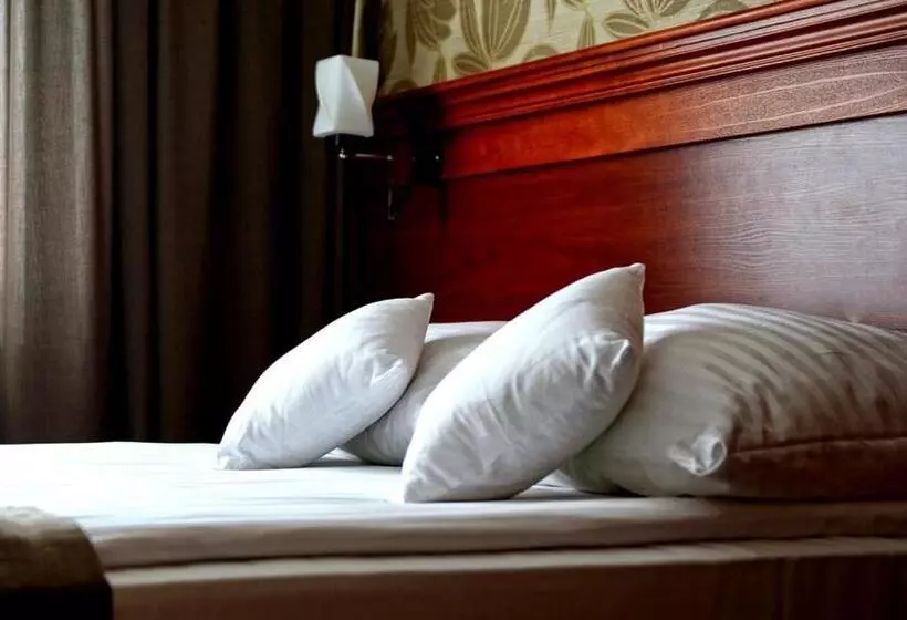 Hotelli Jamajka & Spa