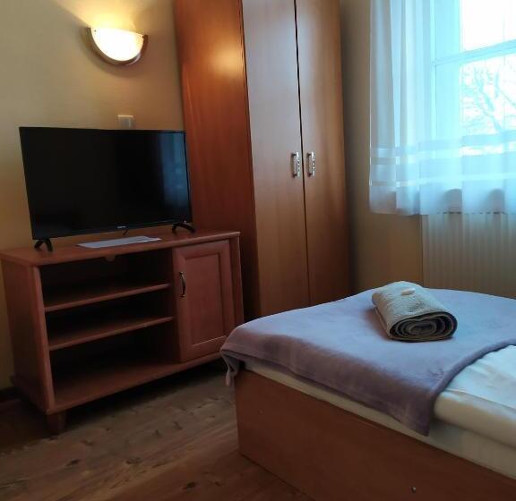 汽车旅馆 Dom Turysty