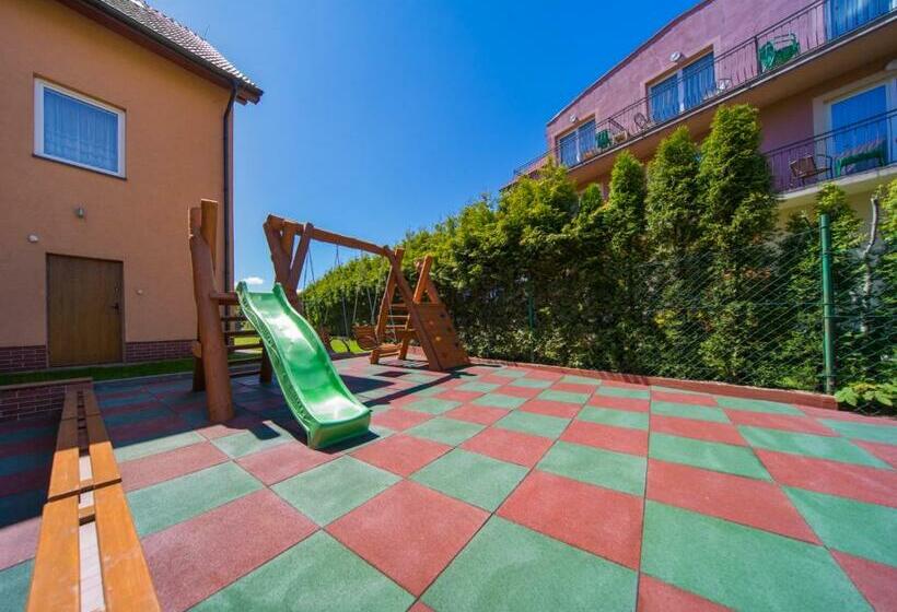 پانسیون Malinka