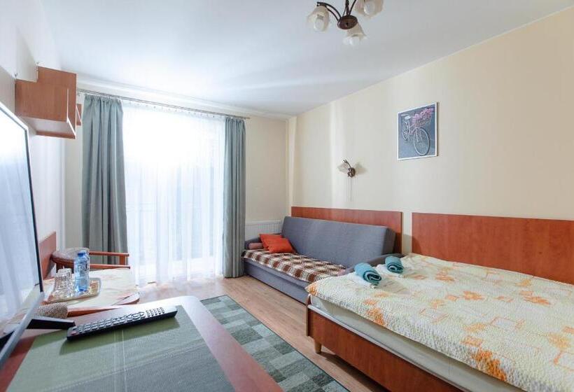 پانسیون Malinka