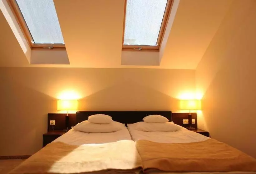 リゾートホテル 4 Pory Roku & Spa