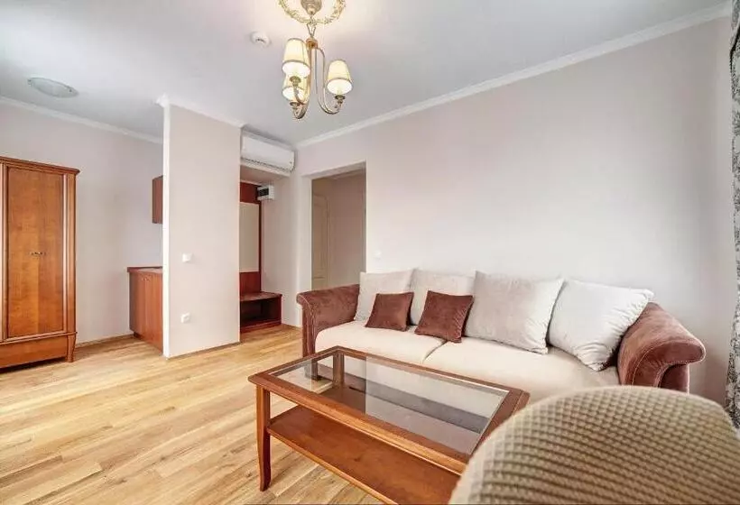 リゾートホテル Leśna Polana