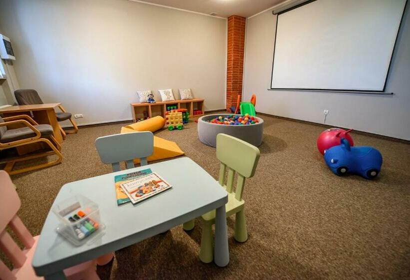 리조트 Ośrodek Szkoleniowo Wypoczynkowy Galicya