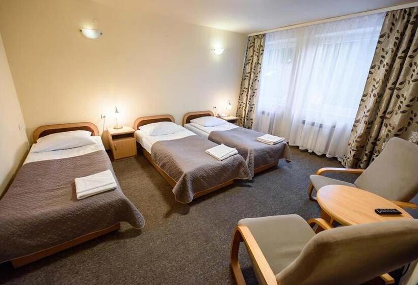 리조트 Ośrodek Szkoleniowo Wypoczynkowy Galicya