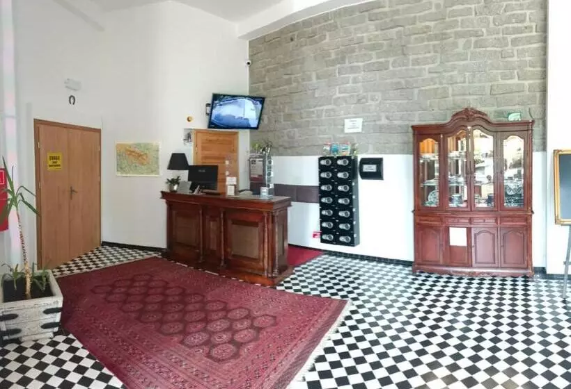 استراحتگاه Willa Magnat