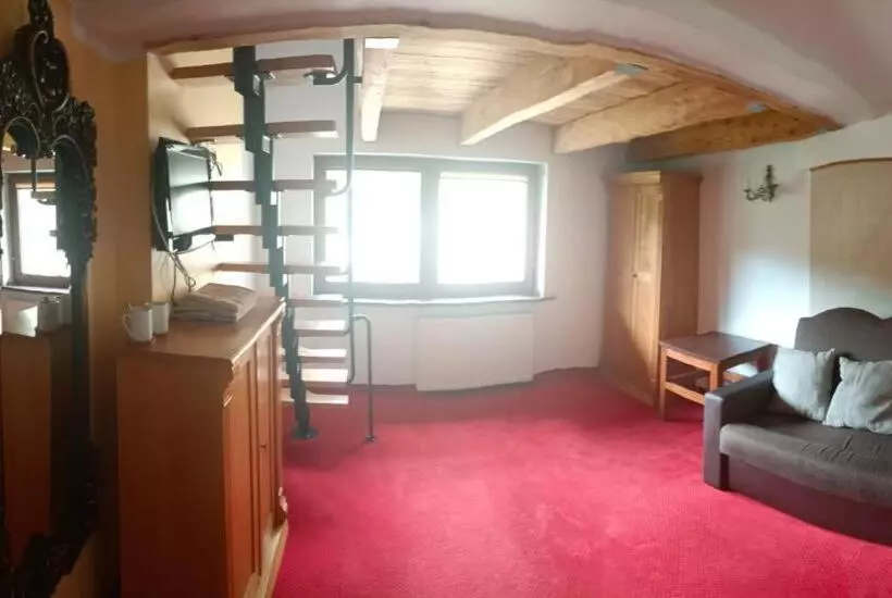 استراحتگاه Willa Magnat