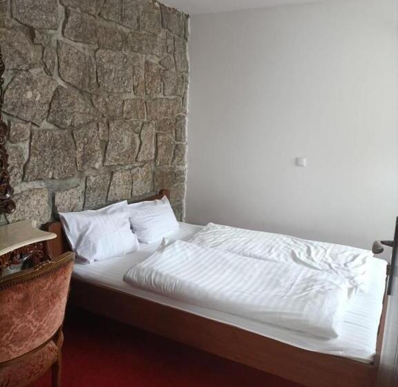 استراحتگاه Willa Magnat