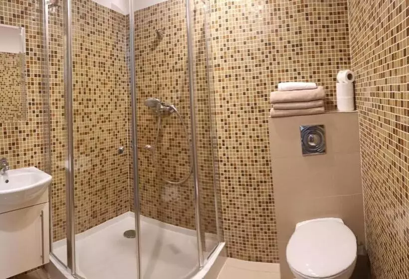 استراحتگاه Willa Magnat