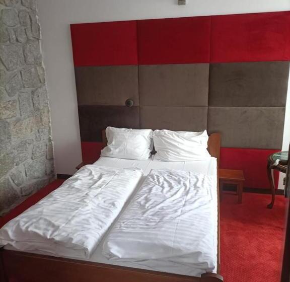 استراحتگاه Willa Magnat