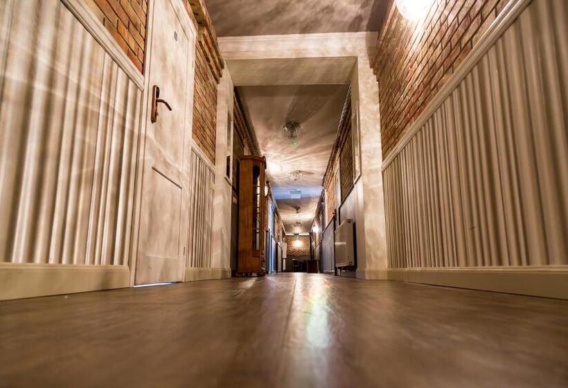 민박 Dworek Jabłonna