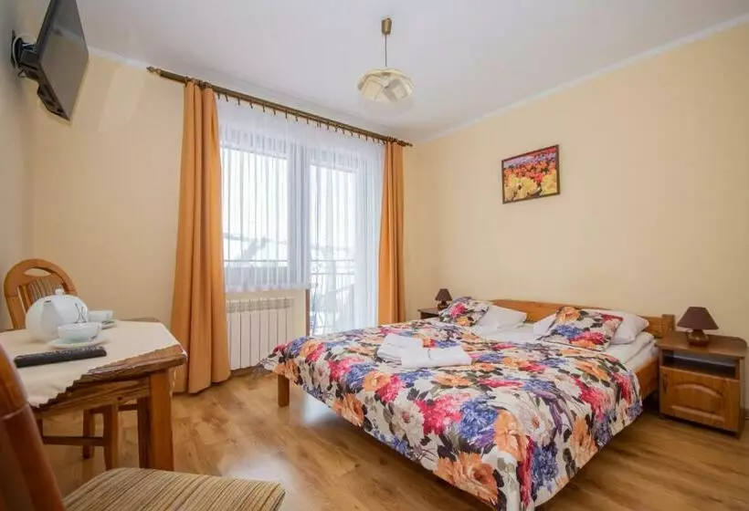 Aamiaismajoitus (B&B) Willa Bukowina