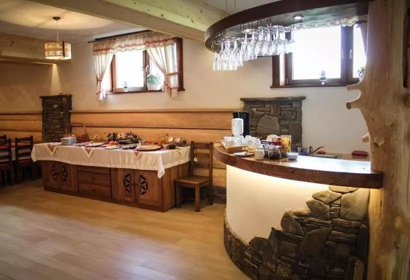 Aamiaismajoitus (B&B) Willa Bukowina