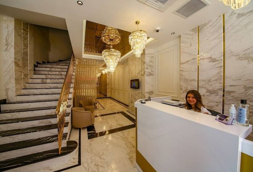 בית מלון כפרי Alkan Palace