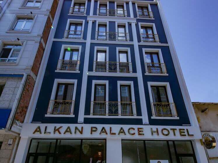 בית מלון כפרי Alkan Palace