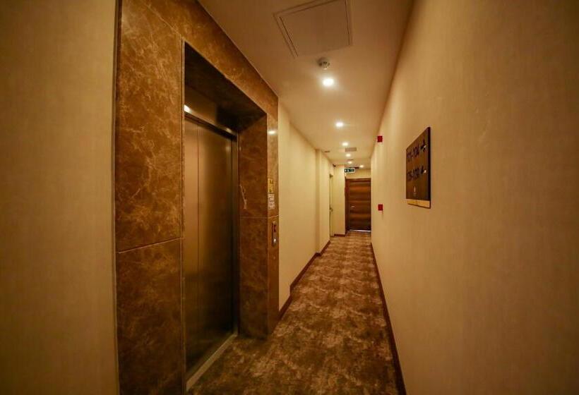 בית מלון כפרי Alkan Palace