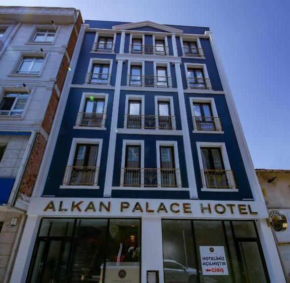 בית מלון כפרי Alkan Palace