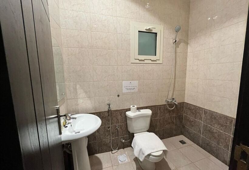 בית מלון כפרי Holiday Plus Qurtubah