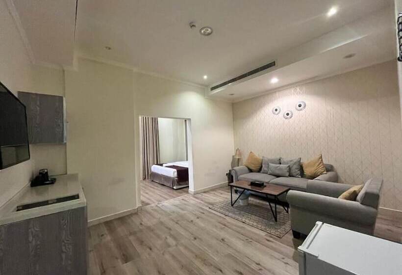 בית מלון כפרי Holiday Plus Qurtubah