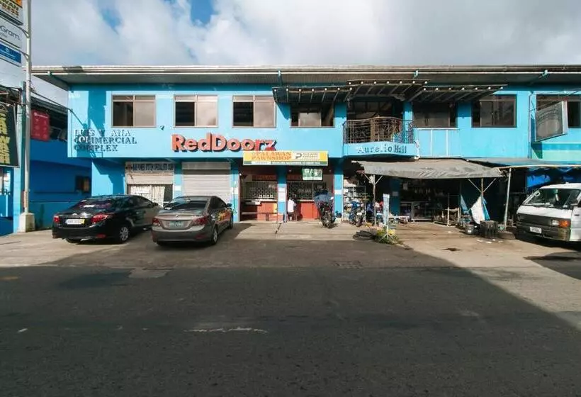 Hotelli Reddoorz Plus Near Municipality Of Luisiana Laguna