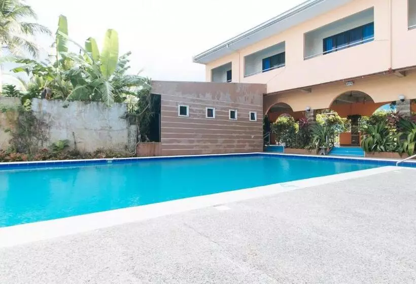 Hotelli Reddoorz Plus Near Municipality Of Luisiana Laguna