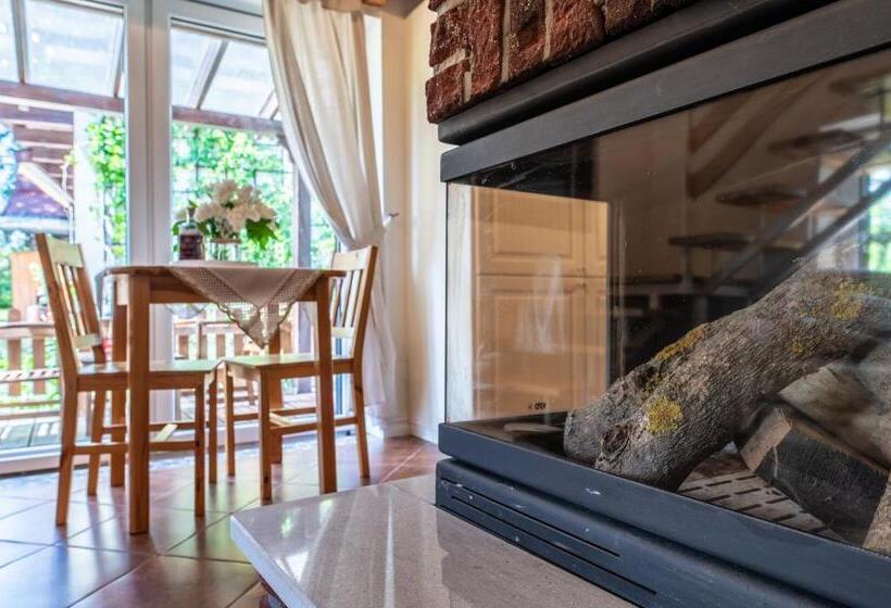 בית מלון כפרי Stara Stajnia   Azyl Tylko Dla Dorosłych