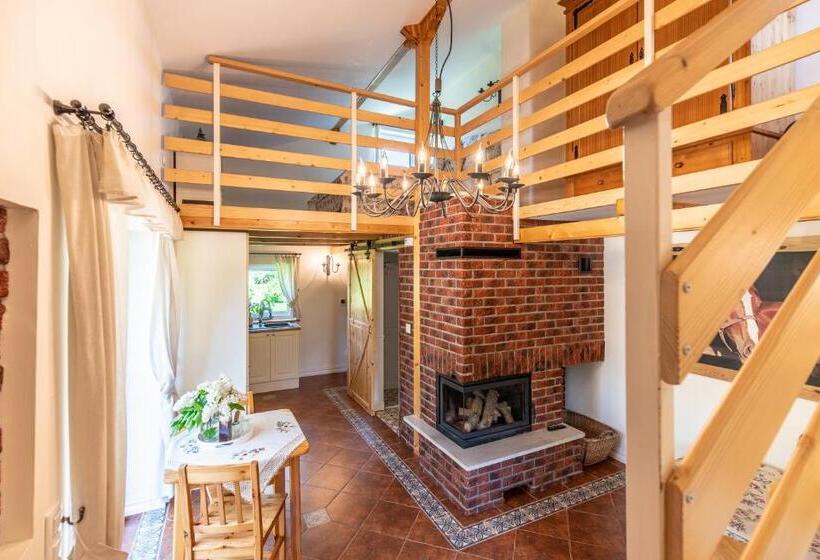 בית מלון כפרי Stara Stajnia   Azyl Tylko Dla Dorosłych