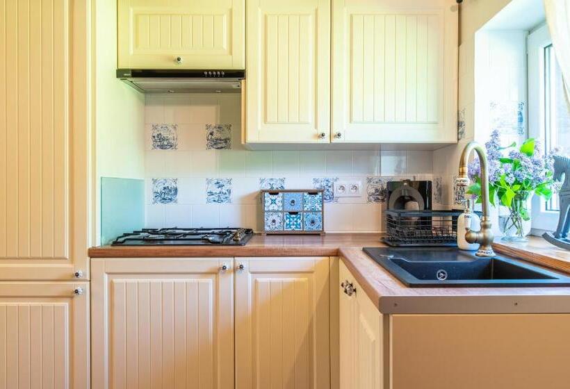 בית מלון כפרי Stara Stajnia   Azyl Tylko Dla Dorosłych