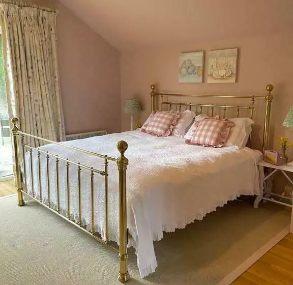 Majatalo Meadow View