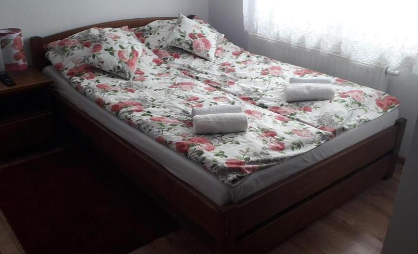 펜션 Noclegi Na Wzgórzu