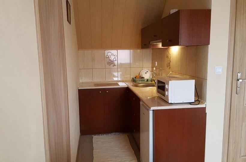 펜션 Noclegi Na Wzgórzu