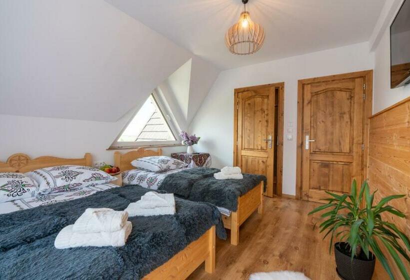 펜션 Pokoje Na Klinie