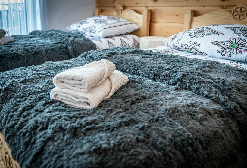 펜션 Pokoje Na Klinie