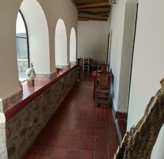 הוסטל Postales Del Tiempo