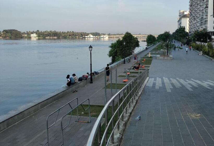 Hotell Astro Marine Hospitality Pvt Ltd