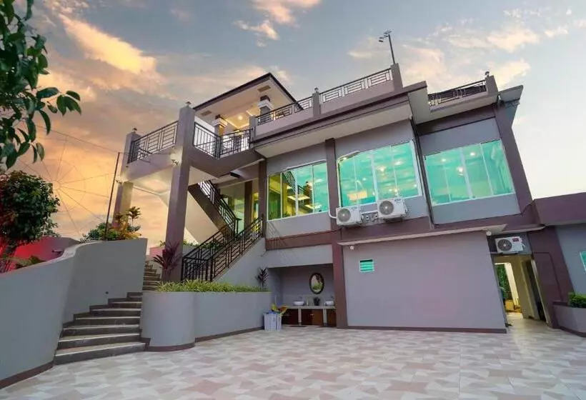 Hotelli Ms Mountain Cabin