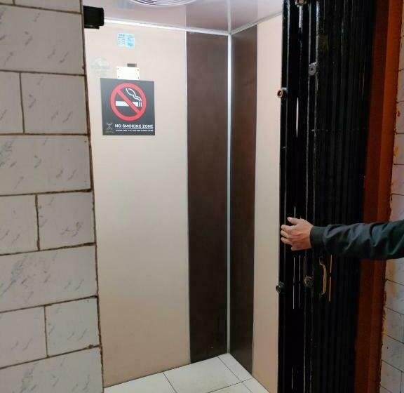 בית מלון כפרי The President