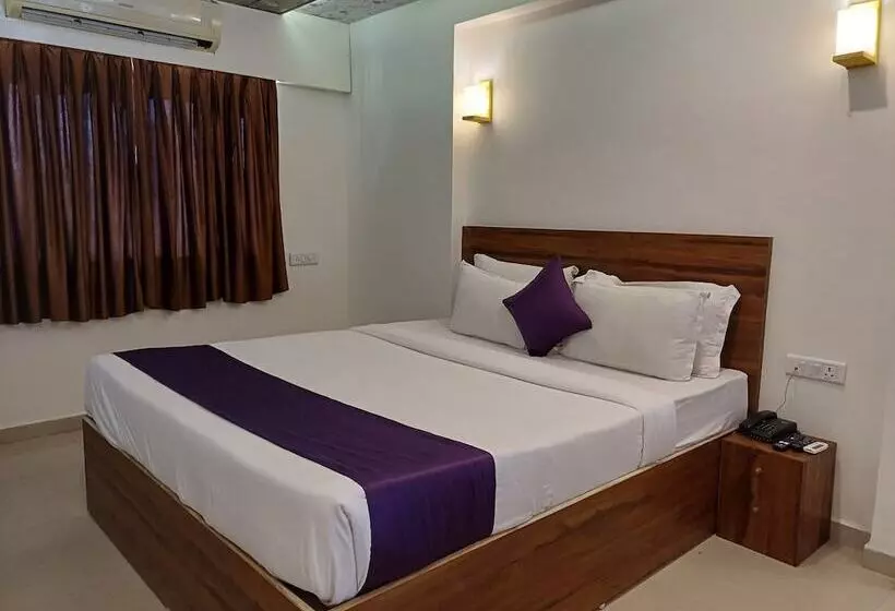 Hotel Vits Daman Devka Beach