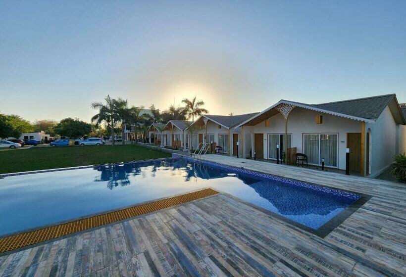 Hotel Vits Daman Devka Beach