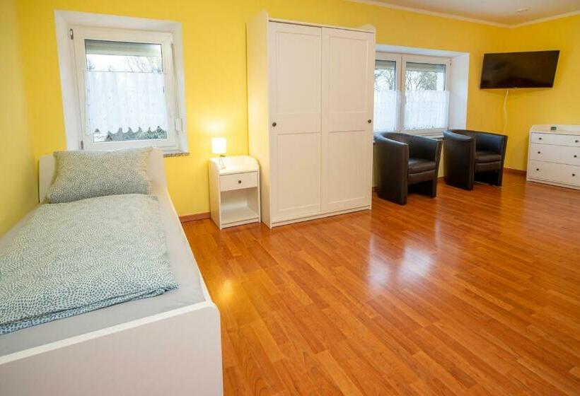 Pensão Monteur / Arbeiter Apartment_ Wohnung 4