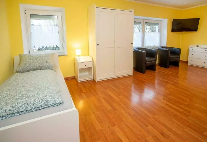 پانسیون Monteur / Arbeiter Apartment_ Wohnung 4