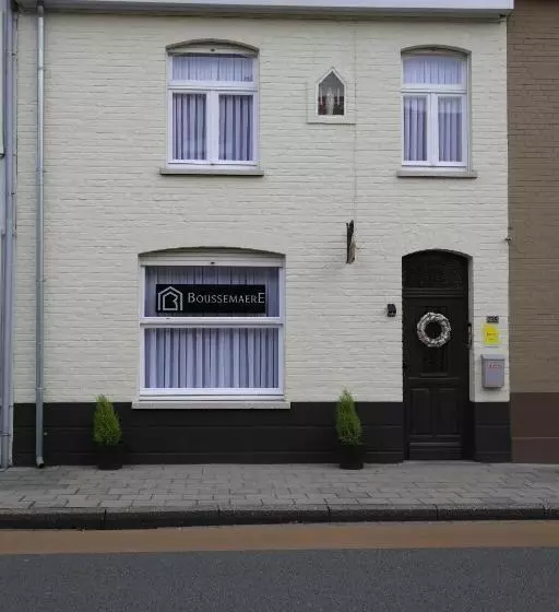 Aamiaismajoitus (B&B) Gastenkamers Boussemaere