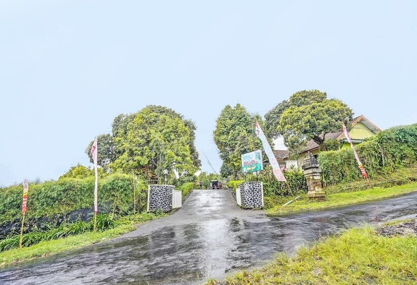 Capital O 92162 Hotel Wisata Karya