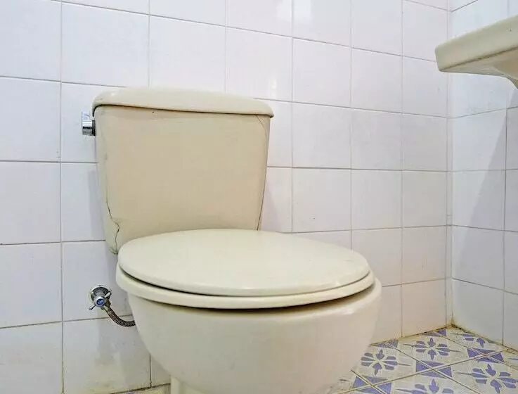 Capital O 92162 Hotel Wisata Karya