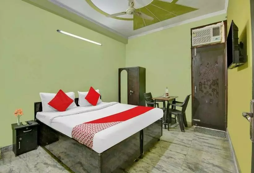 هتل Oyo Flagship 80762  Mandal Residency