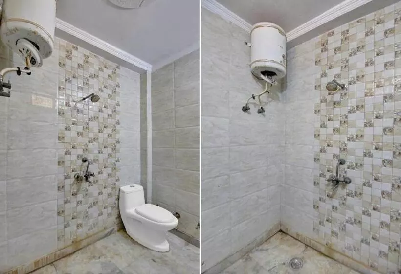 هتل Oyo Flagship 80762  Mandal Residency